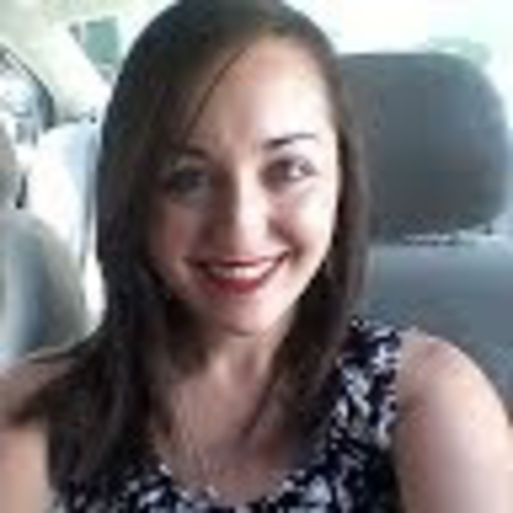 Meet your Posher, Courtney